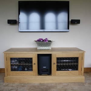 Television cabinet